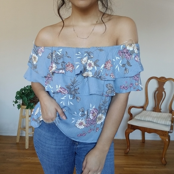 FLASH SALE⚡BLEU FORTRESS RUFFLE FLORAL TOP - Picture 11 of 11
